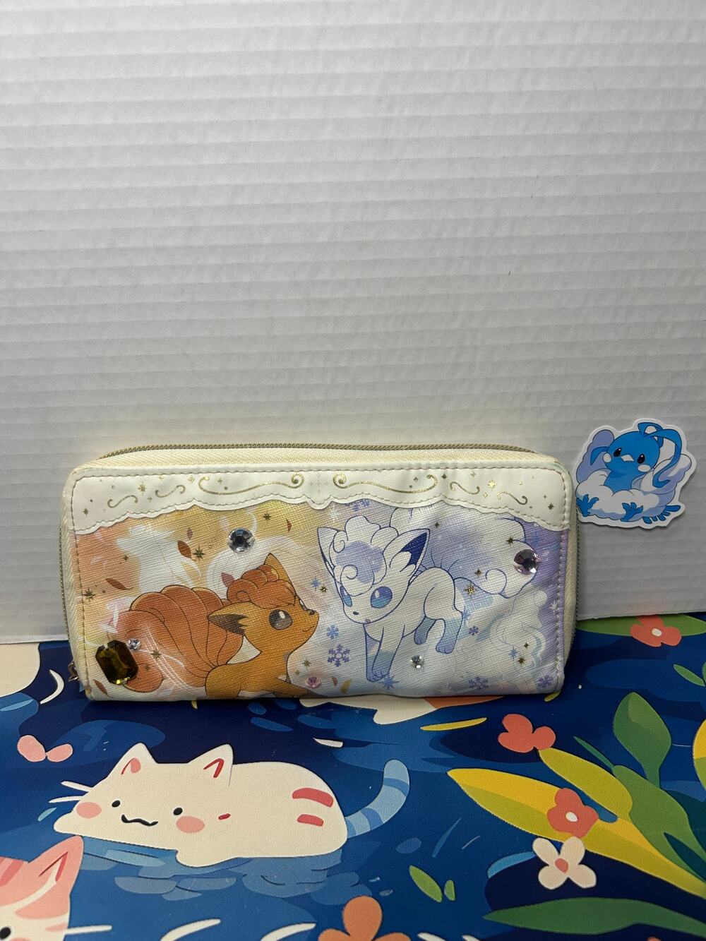 Pokemon Center Alolan Vulpix Crystal Season Long Wallet [FLAWED]